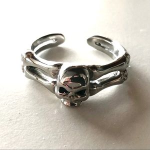 New Stainless Steel Skull & Bones Ring